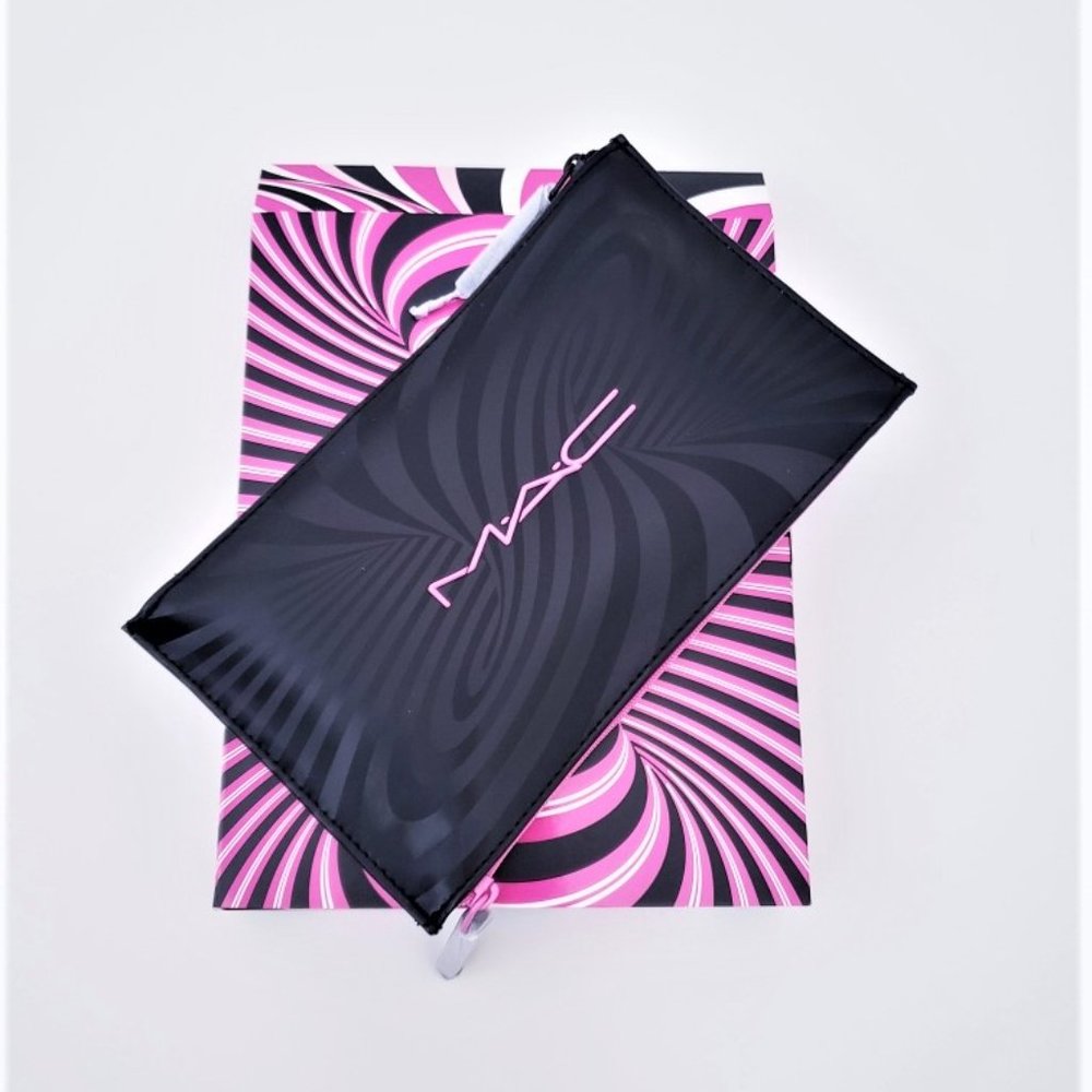 MAC NOW YOU SEE ME EXTRA DIMENSION EYE KIT - Picture 4 of 10